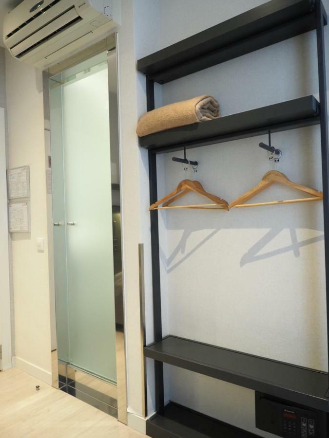 Hostal Benidorm Barcelona Ngoại thất bức ảnh
